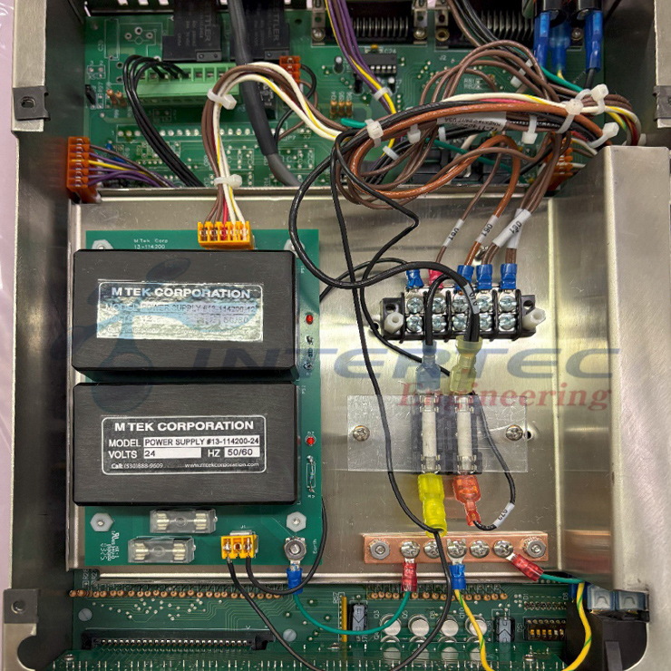 Controller, 101<br>(No.13-113101.)の画像